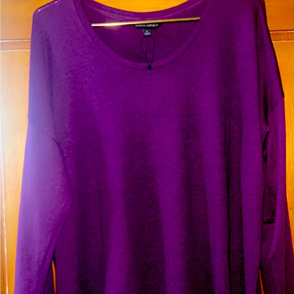 Gorgeous banana republic light sweater!